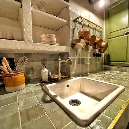 Maison Des Sarrasins Holiday home *